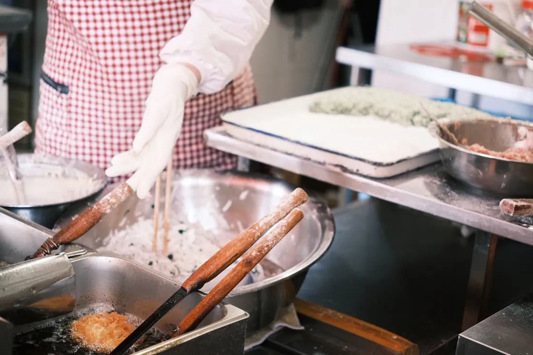 Food being prepared at a neighbourhood stall in Xinchang, Shanghai